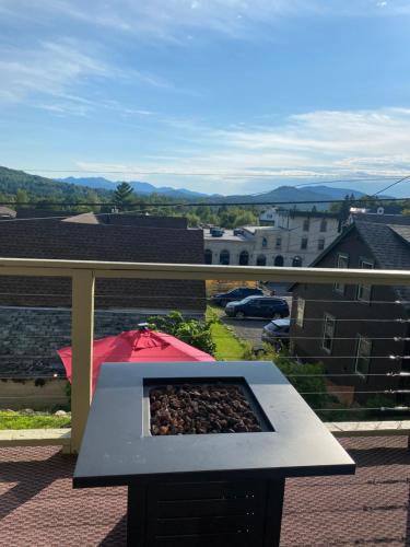 Central Lake Placid Mountain Views