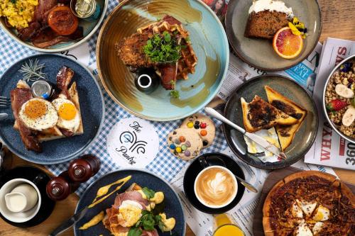 Φαγητό και ποτό, Eyre Hotel in Γουάιαλα