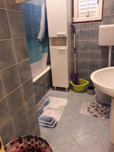 Apartment Kampor 4972b - image 14