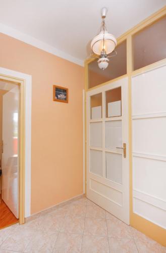 Apartment Kampor 4972b - image 9