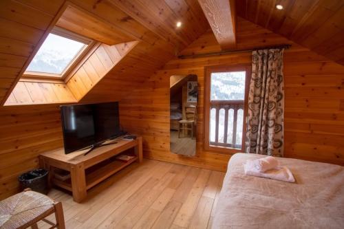 Chalet Clearmount with Spa