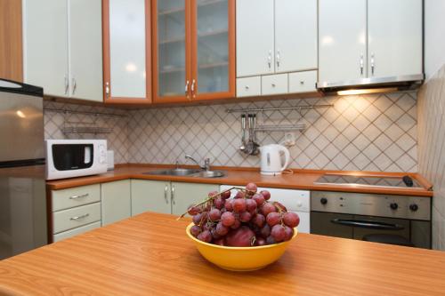 Central Belgrade Apartment 2 - image 3