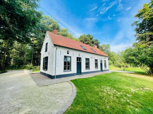  Secluded Holiday Home in Erp with Garden, Pension in Erp bei Aarle-Rixtel