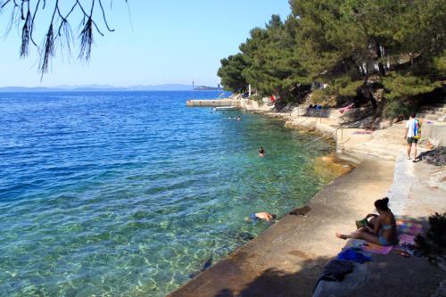  Apartments with a parking space Sali, Dugi otok - 8181 in Sali