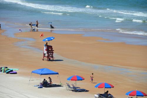 Daytona Beach Resort Condos 5
