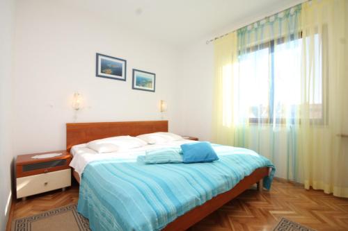 Apartments with a parking space Mali Losinj (Losinj) - 8024 - image 11