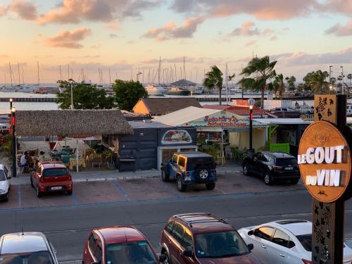 Sublime Loft au Coeur de Marigot, face de Anguilla