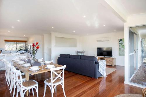 Közös társalgó / TV, Surfers Beach House in Narrawallee