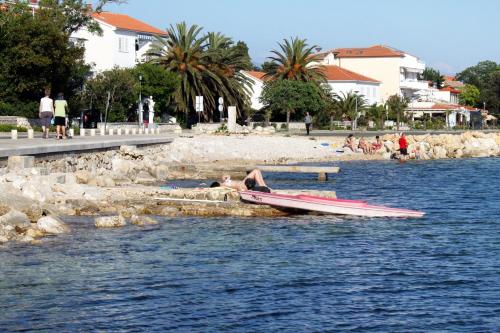  Apartments with a parking space Novalja, Pag - 13497 in Novalja