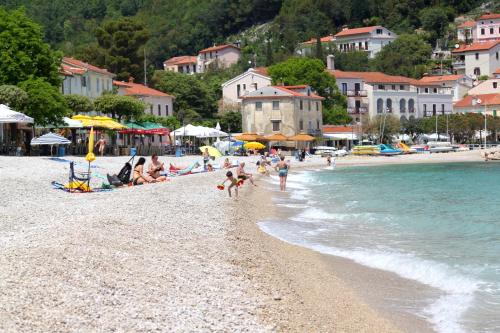 Apartments with a parking space Moscenicka Draga Opatija - 13604 - main image