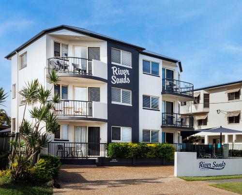 River Sands Apartments