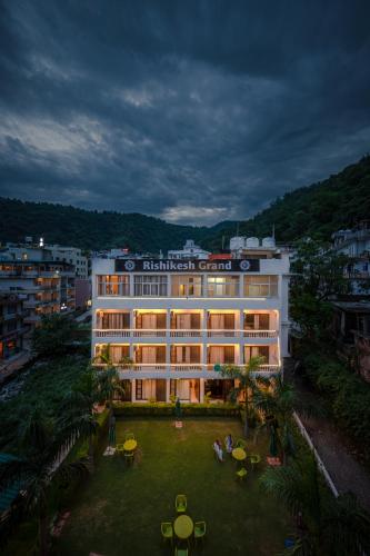 Hotel Rishikesh Grand by Kool Stays photo 3