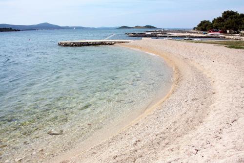 Seaside house for families with children Sveti Petar Biograd - 16177 - image 4