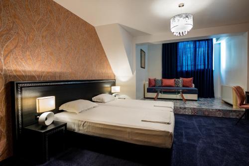 Hotel Elegance, 