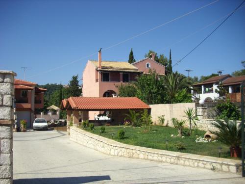 Entrada, Paradise Studios in Corfu Island