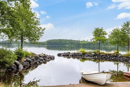 Lovely holiday home in the village of Flattinge, with a view of lake Flaren