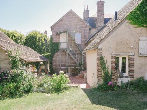 A szálláshely kívülről, La Maison Pieuse in Sens