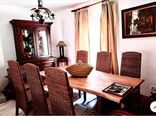 Iekārtas, Casa Rural Los Olmos in La Codosera