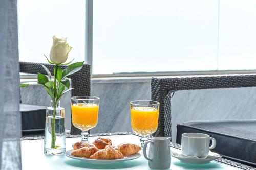 Athenian Riviera Hotel& Suites - image 4