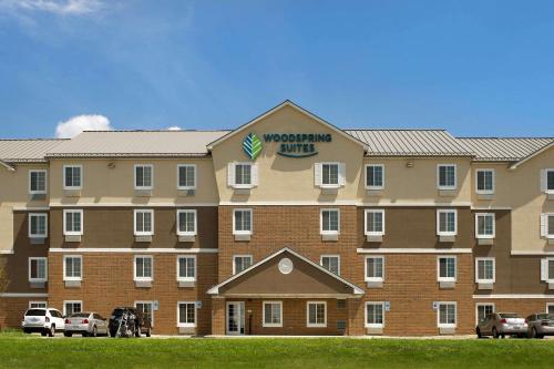 WoodSpring Suites Louisville Jeffersontown in Louisville, USA