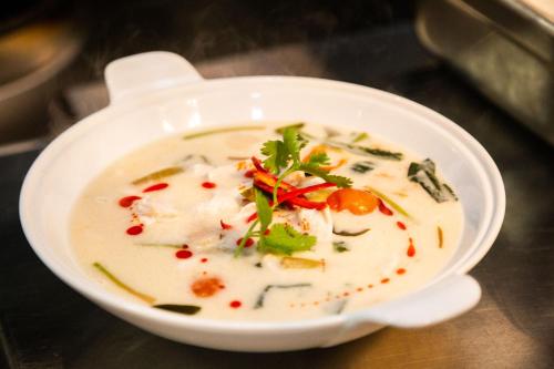 ห้องอาหาร, The Juniper Rooms in โมนโทรด