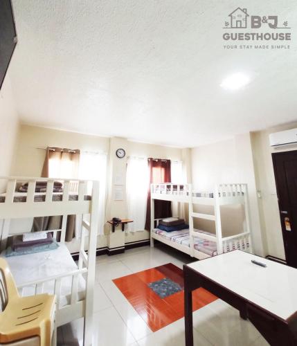 B&J Guesthouse and Tours Room Type - Mixed Dormitory Room