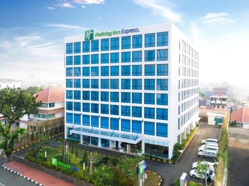 Holiday Inn Express Jakarta Matraman, an IHG Hotel