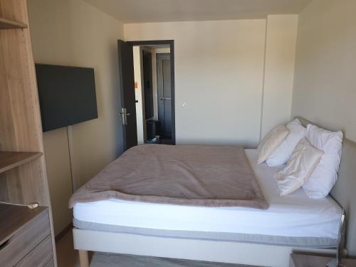 Magnifique 2 pièces vue port et mer Magnifique 2 pièces vue port et mer