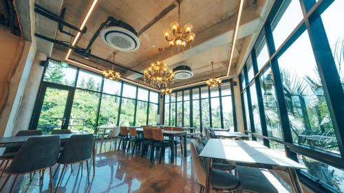 J ビュー ホテル チェジュ (J.View Hotel Jeju) in 中文（チュンムン）