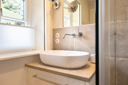 Holiday Home image 8