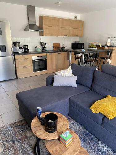 Appartement avec terrasse proche de Rennes 3