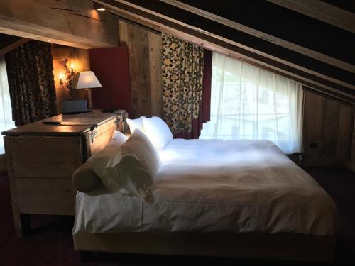 Relais du Chateau Blanc Relais du Chateau Blanc