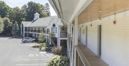 陽台/露台, 費爾班克斯酒店 (Fairbanks Inn) in 聖約翰斯堡 (VT)