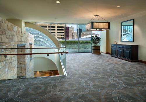 Omni Fort Worth Hotel