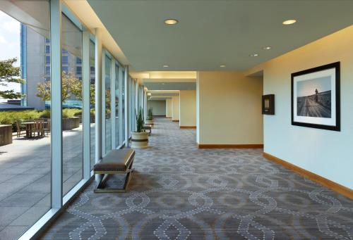 380357056 Omni Fort Worth Hotel