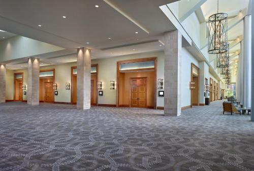 380357062 Omni Fort Worth Hotel