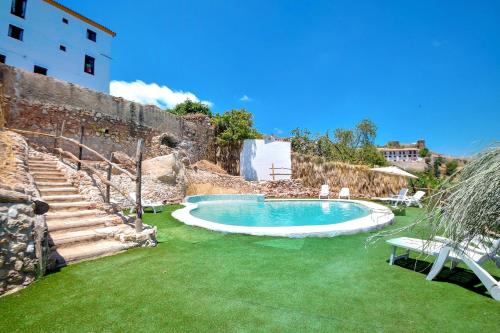 Úszómedence, Hotel Almeji in Benadalid