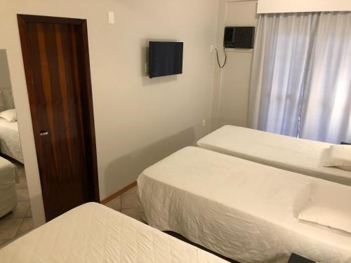 Triple Room image 3