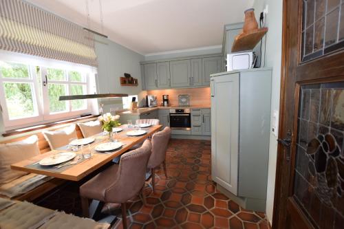 Konyha, Landhaus Hideaway mit Aussenpool, Sauna und Kamin in Bosau