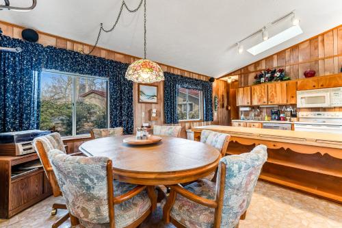 Linville Golf and Ski in Newland, USA