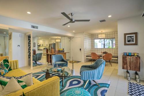 Chic Palm Springs Gem with Patio and Pool Access! in Palm Springs, USA