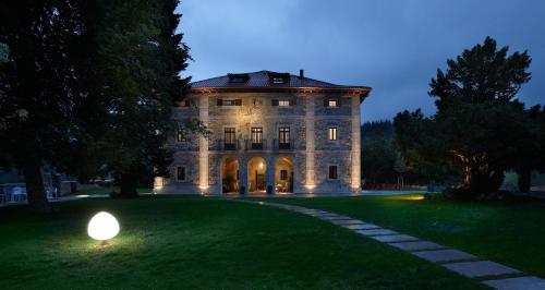 . Iriarte Jauregia Hotel