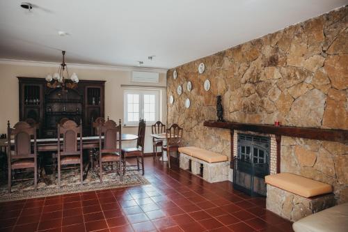 Villa Tumbine in Charneca