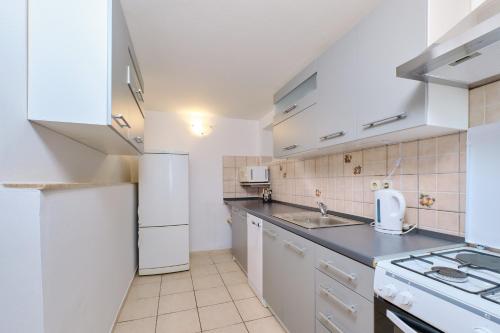 virtuve, Apartments with parking space Cunski, Losinj - 7867 in cunski