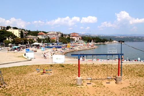 Apartments with a parking space Opatija - 7902 - main image