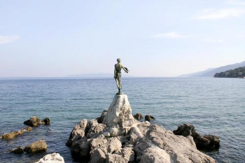 Apartments with WiFi Opatija - 12426 - main image