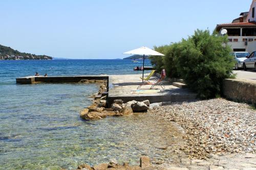 Apartments by the sea Preko Ugljan - 14917 - image 3