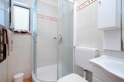 Apartment Brodarica 15270b - image 12