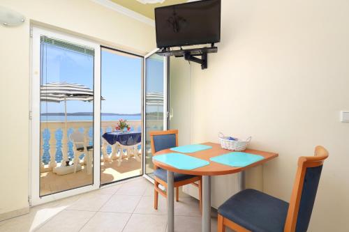 Apartment Brodarica 15270b - image 10