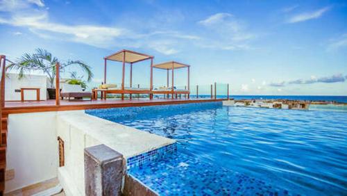 La Brisa Condo by BVR